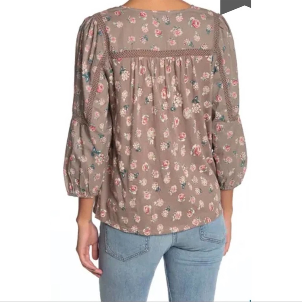 Lucky Brand Crochet Lace Floral Puff Sleeve Blouse - Picture 12 of 12